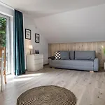 W Rozewiu - Z Balkonami, Aneksem Kuchennym, Sniadania W Cenie Apartman *