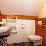Apartman W Rozewiu - Z Balkonami, Aneksem Kuchennym, Sniadania W Cenie