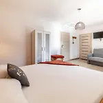 Apartman W Rozewiu - Z Balkonami, Aneksem Kuchennym, Sniadania W Cenie Jastrzębia Góra