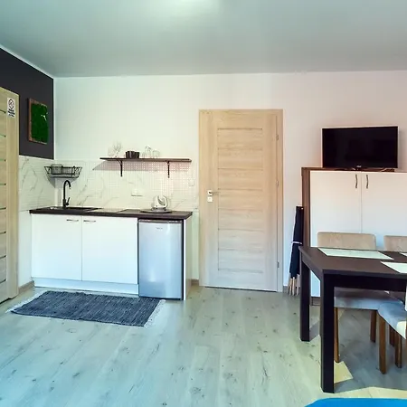 Apartmán W Rozewiu - Z Balkonami, Aneksem Kuchennym, Sniadania W Cenie